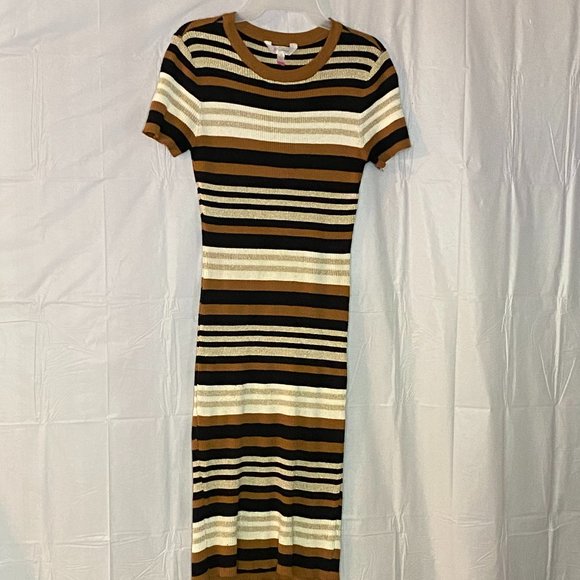 No Bounderies Dress size LG (11-13) - Picture 1 of 1